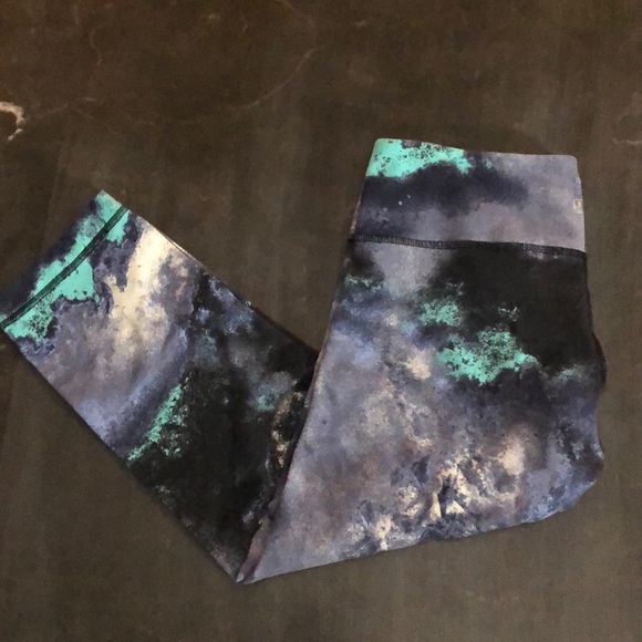 lululemon athletica Pants - Lululemon Wunder Under Crop Milky Way